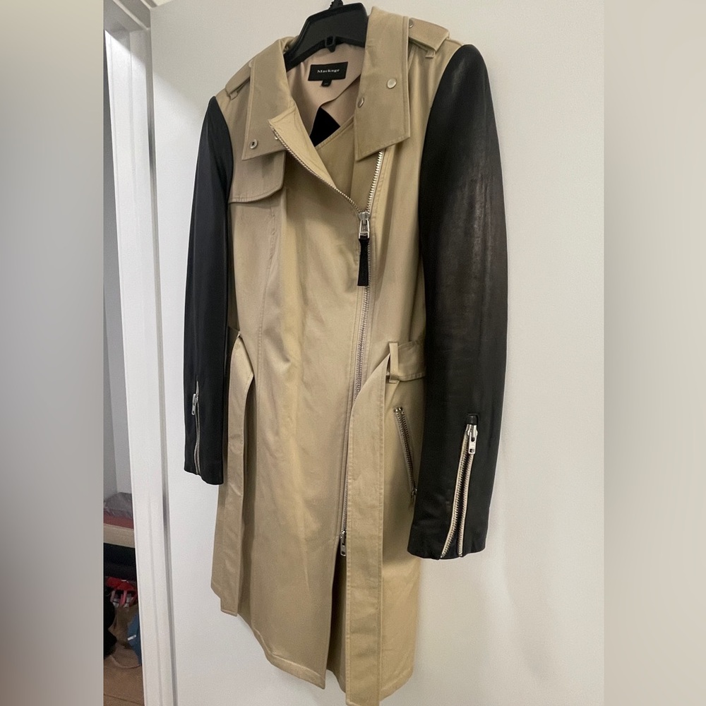 Mackage Trench